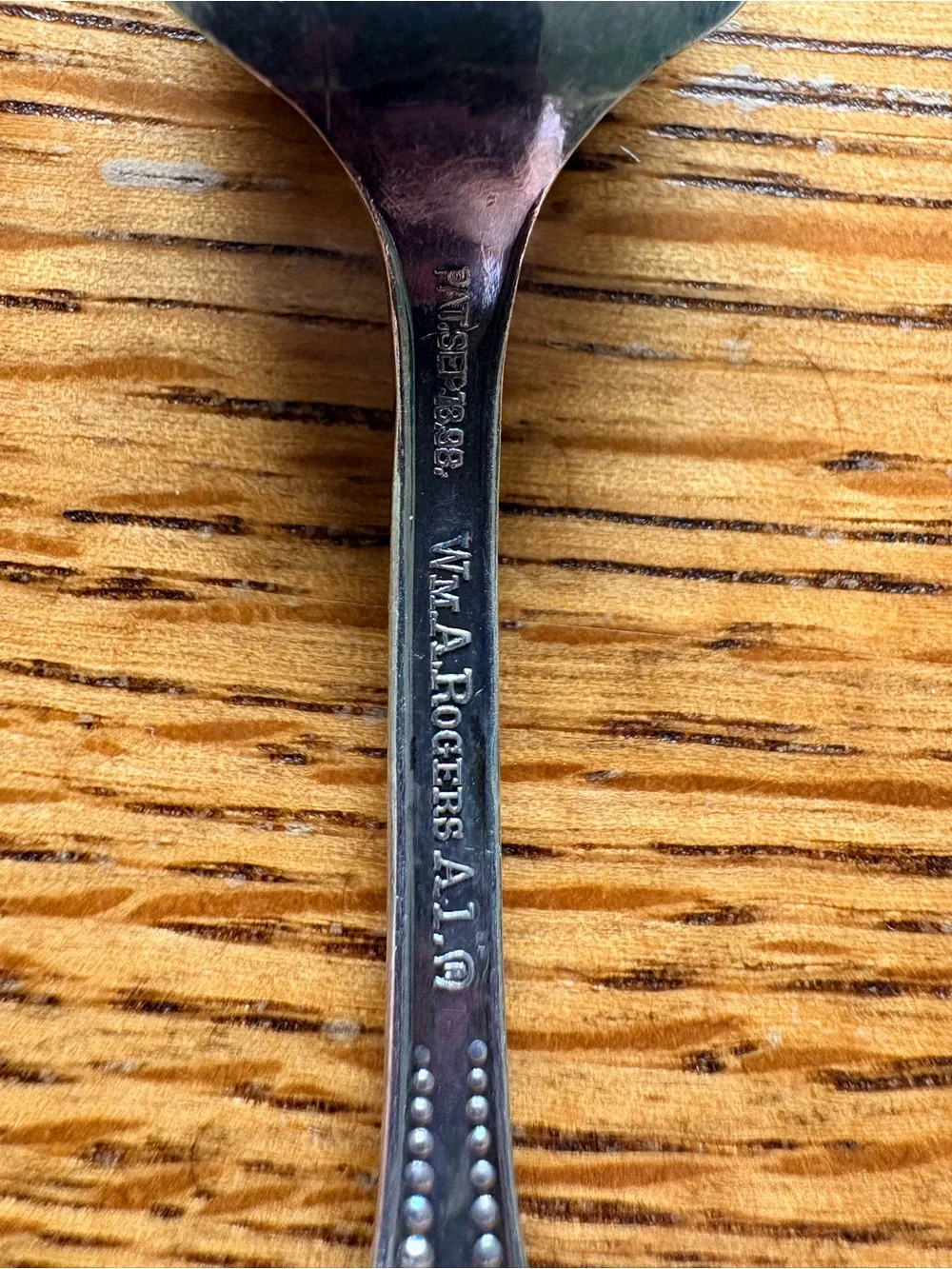 WM. A. Rogers A1 Vintage 1960’s? Stainless Decorative 4.5” Spoons - Set of 2